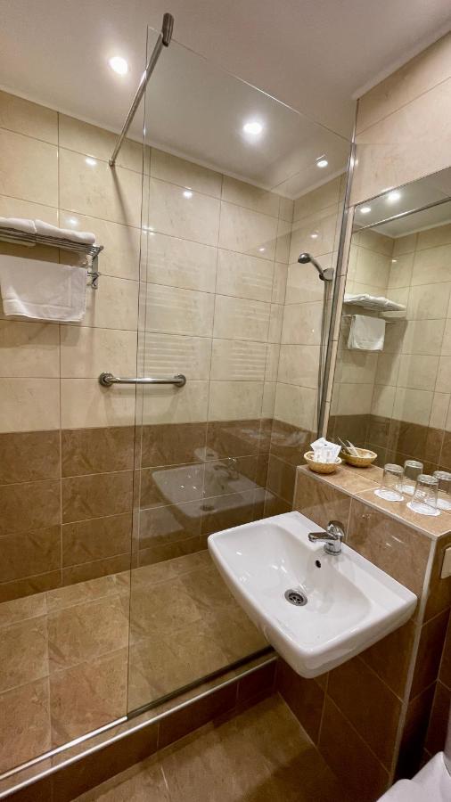 Hotel Magistern Konferencia Es Wellnesshotel Siófok Exteriér fotografie